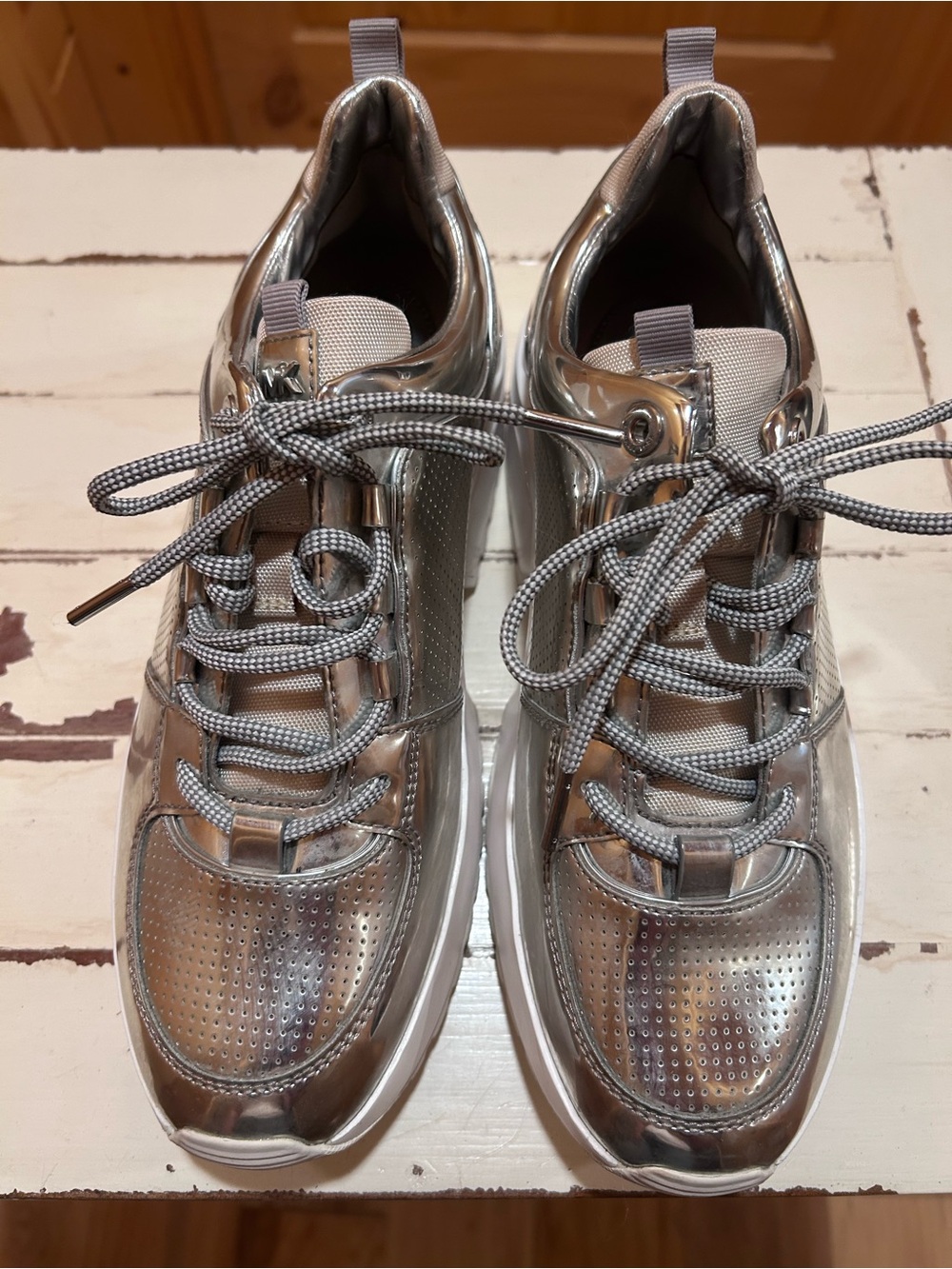 Michael Kors Cosmo Mirror-Metallic Trainer sneakers - Picture 3 of 6